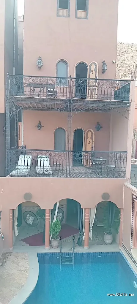Dar Rihana Dades