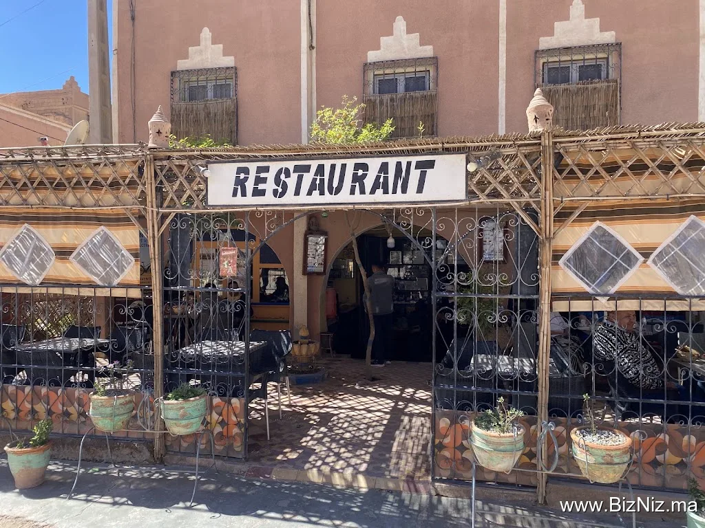 Restaurant Cafe La Vallee Des Fleurs, Chez Le Patron Barbu