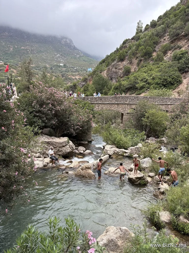 قنطرة ربي God's bridge Canyon | ⵄⴰⵏⴷⴰⵔⵜ ⵏ ⵔⵓⴱⴱⵉ
