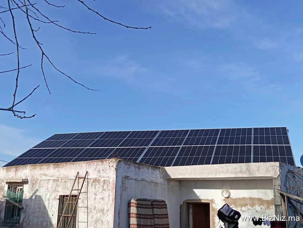 Installateur des panneaux solaires et pompes émergé - système d'arrosage