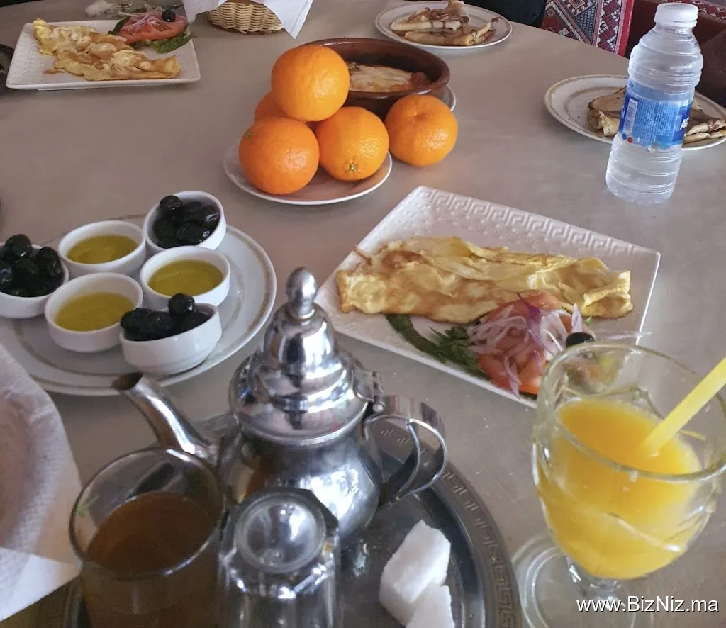 Jnane Soussia: Café & Restaurant