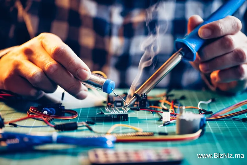 Electronic Service by Hassari