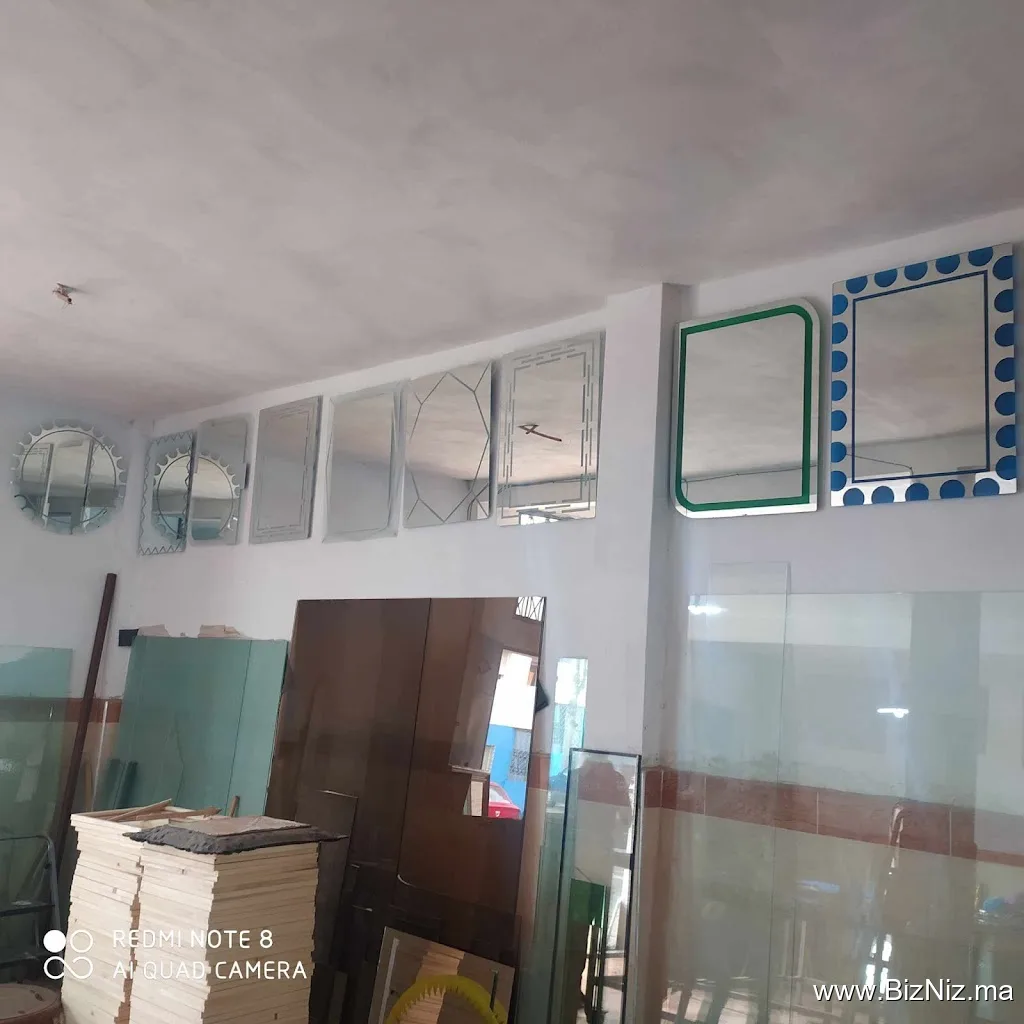 زجاجيات الشموع