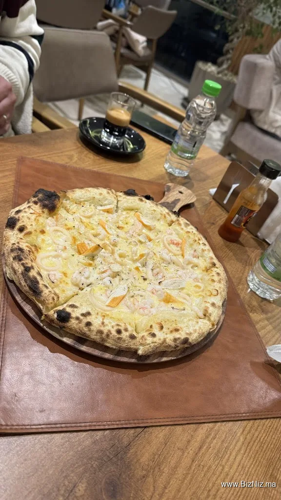 Noyau d'Art : Café & Restaurant