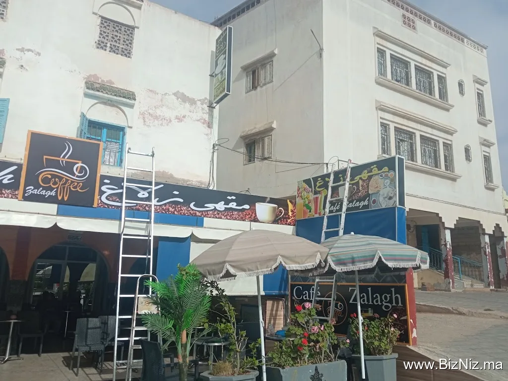 BER-BACH PUB & IMPEMERIE elouatiapub
