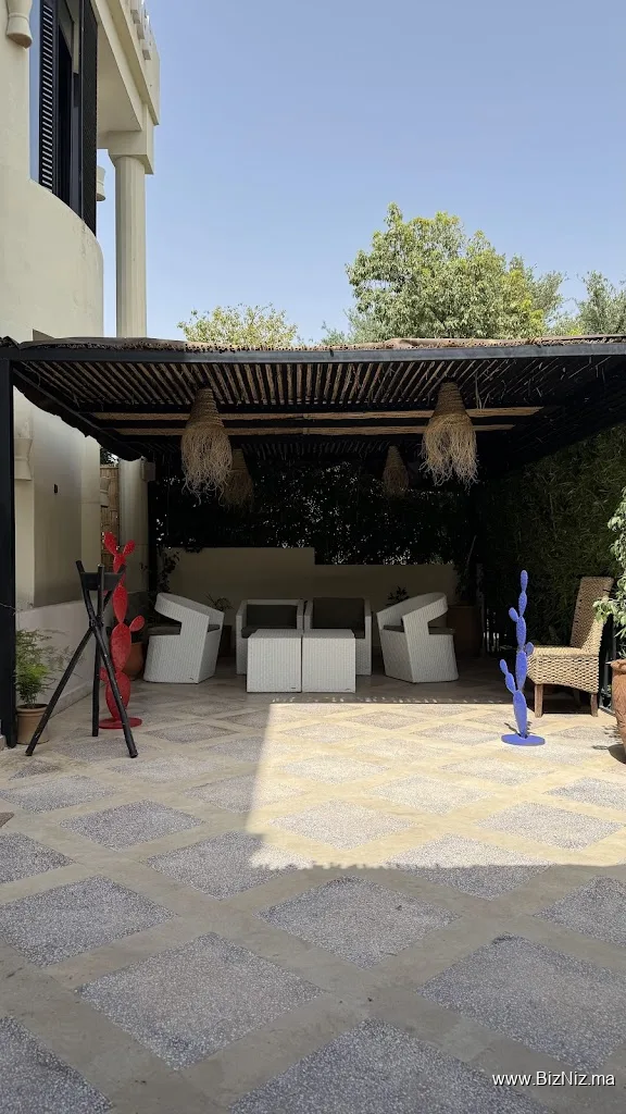 مطعم لا فيلا