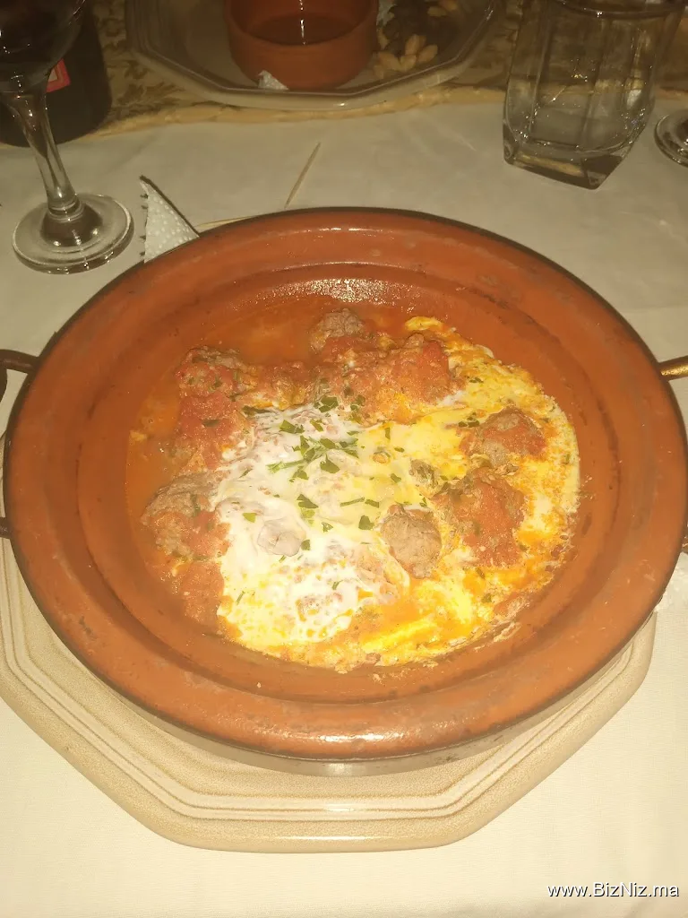 Itry Désert : Restaurant, Lounge & Piscine